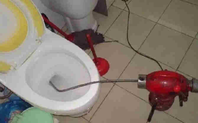 上街马桶通下水
